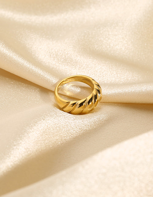 Load image into Gallery viewer, Fashion Ring